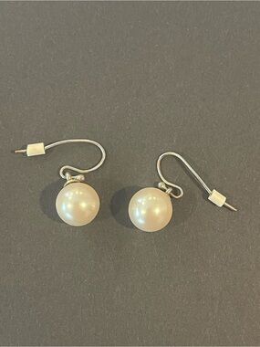 Classic Faux Pearl Drop Earrings - White